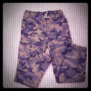BOYS LANDS' END CAMO JOGGER PANTS - SIZE M 10/12